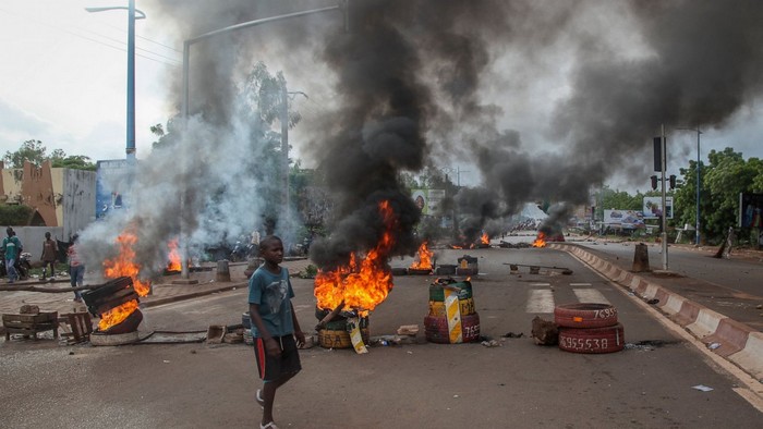 Mali: l’imam Dicko lance un appel au calme après de nouvelles violences à Bamako