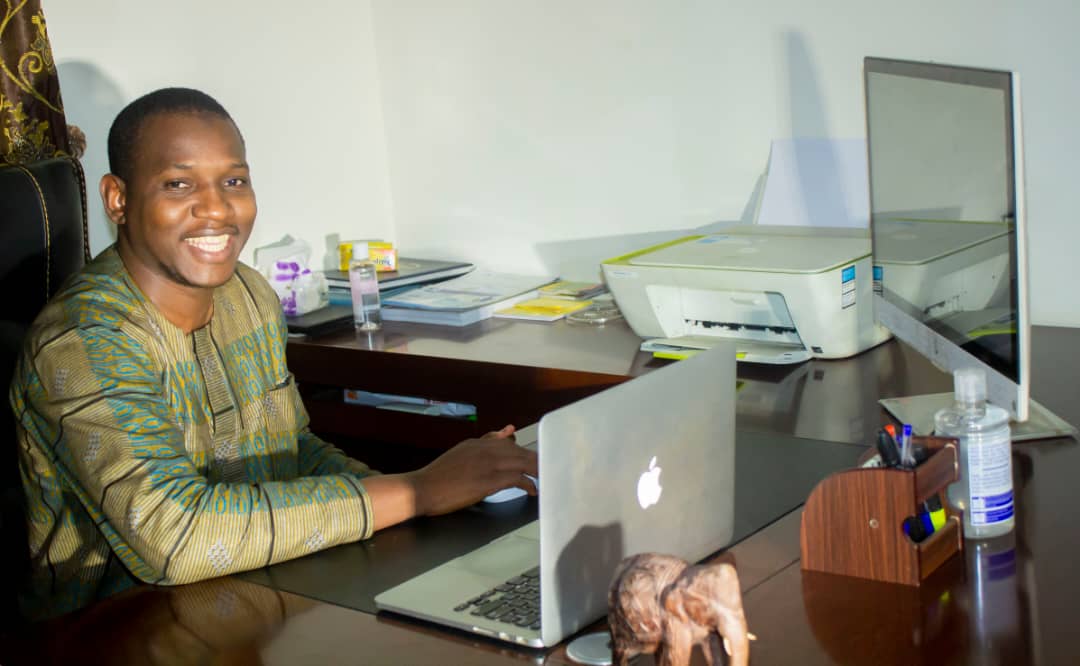 MOHAMED CISSE, UN CADRE DU PE.D.N ET PRÉSIDENT DE DECoP, PARMI LES 100 JEUNES LEADERS DE GUINEE