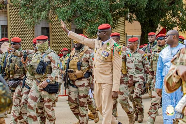 GUINÉE : Fête de l’an 64 de l’indépendance