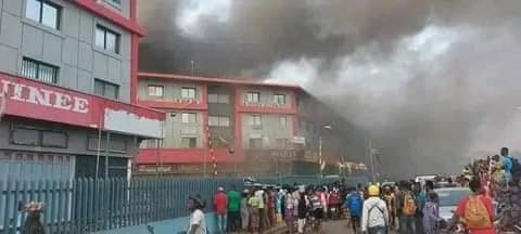 Incendie au grand marché de Conakry : Lansana Kouyaté compatit à la douleur des victimes.