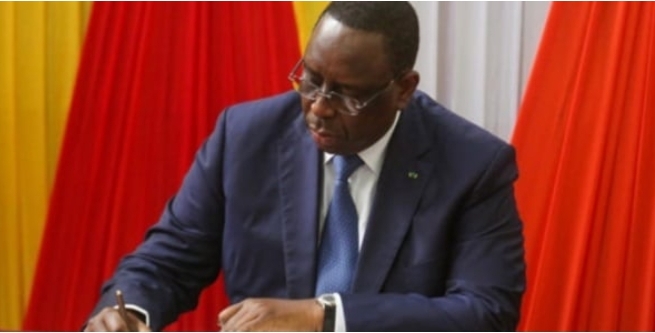 Crise Politique au Sénégal : Report Inattendu de l’Élection Présidentielle et Tensions Croissantes